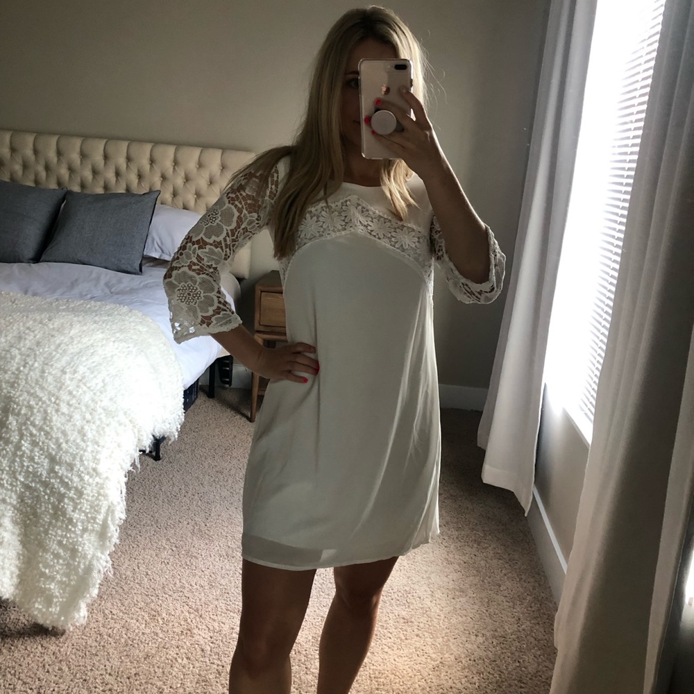 White Long Sleeve Lace Shift Dress